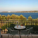 Limanaki 3*