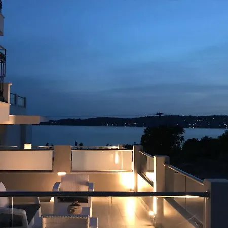 Ξενοδοχείο λιμανάκι 3*