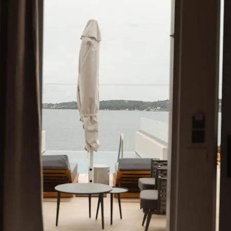 Hotell Limanaki 3*